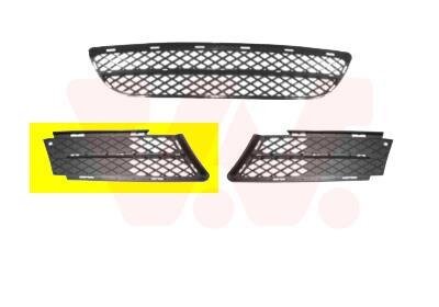 Решетка бампера переднего (заглушка) правая Van Wezel 0657592