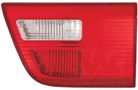 Фонарь задний внутренний правый Van Wezel 0686934