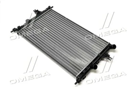 Радиатор охлаждения двигателя Van Wezel 37002255