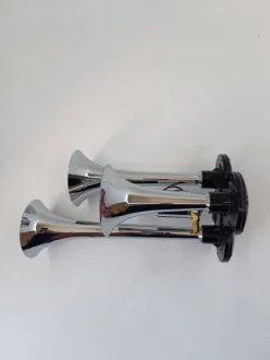 Сигнал повітрянний 3-дудкі метал 12/24V 165/230/300 MM WOSM F-395 WS